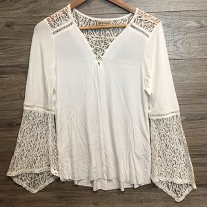 Democracy Top with Lace Bell Sleeves Size Small